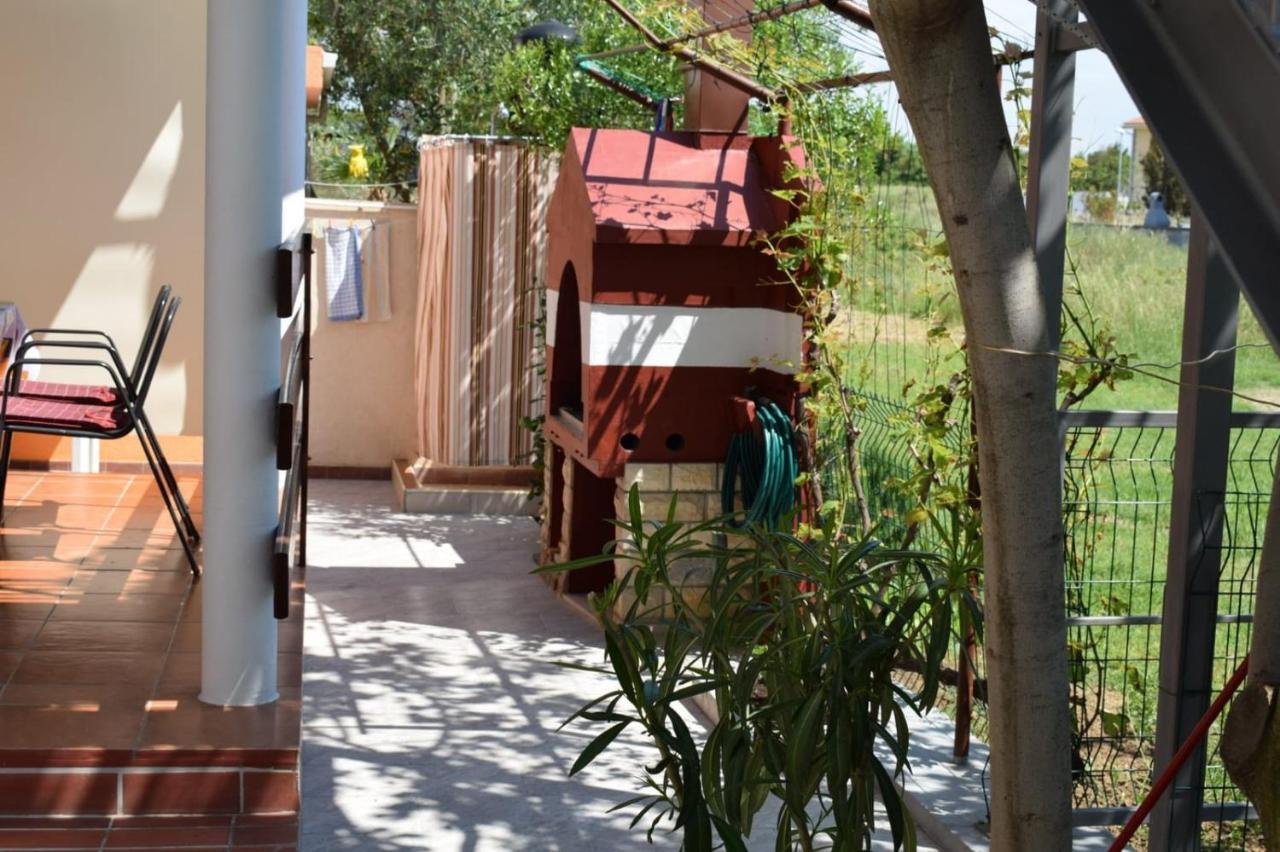 Apartmani Veronika Nin Exterior foto